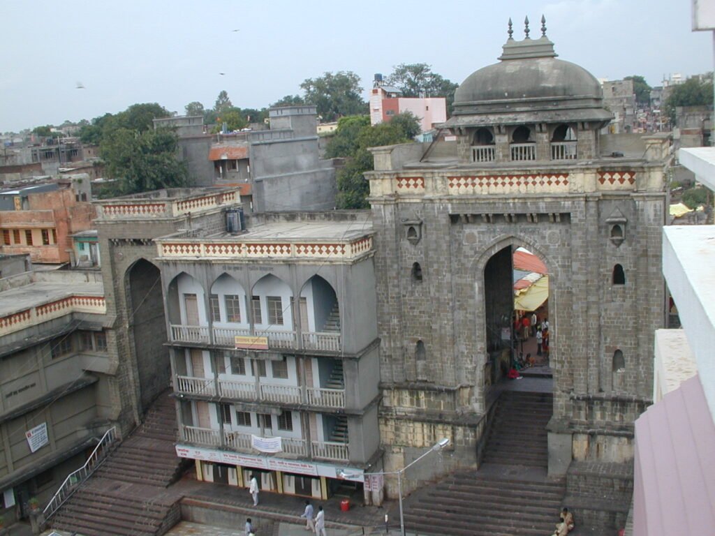 hyderabad to tuljapur cab